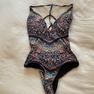 Billabong swim suit